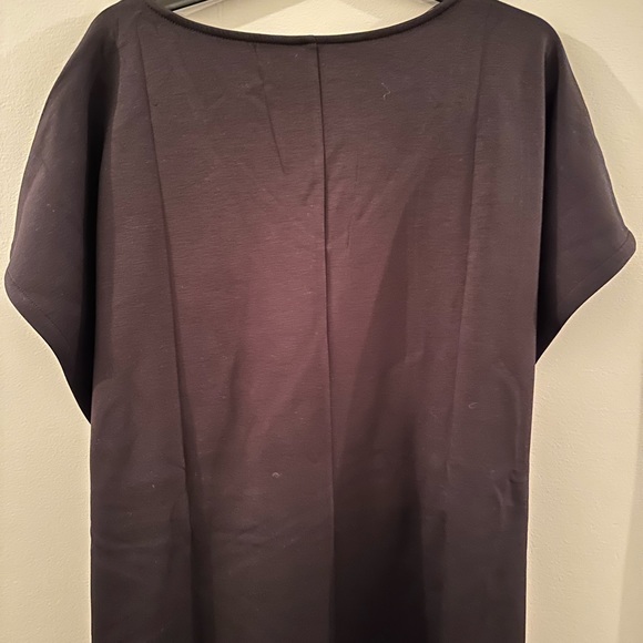 V-Neck Dress with Short Dolman Sleeves - Picture 4 of 6